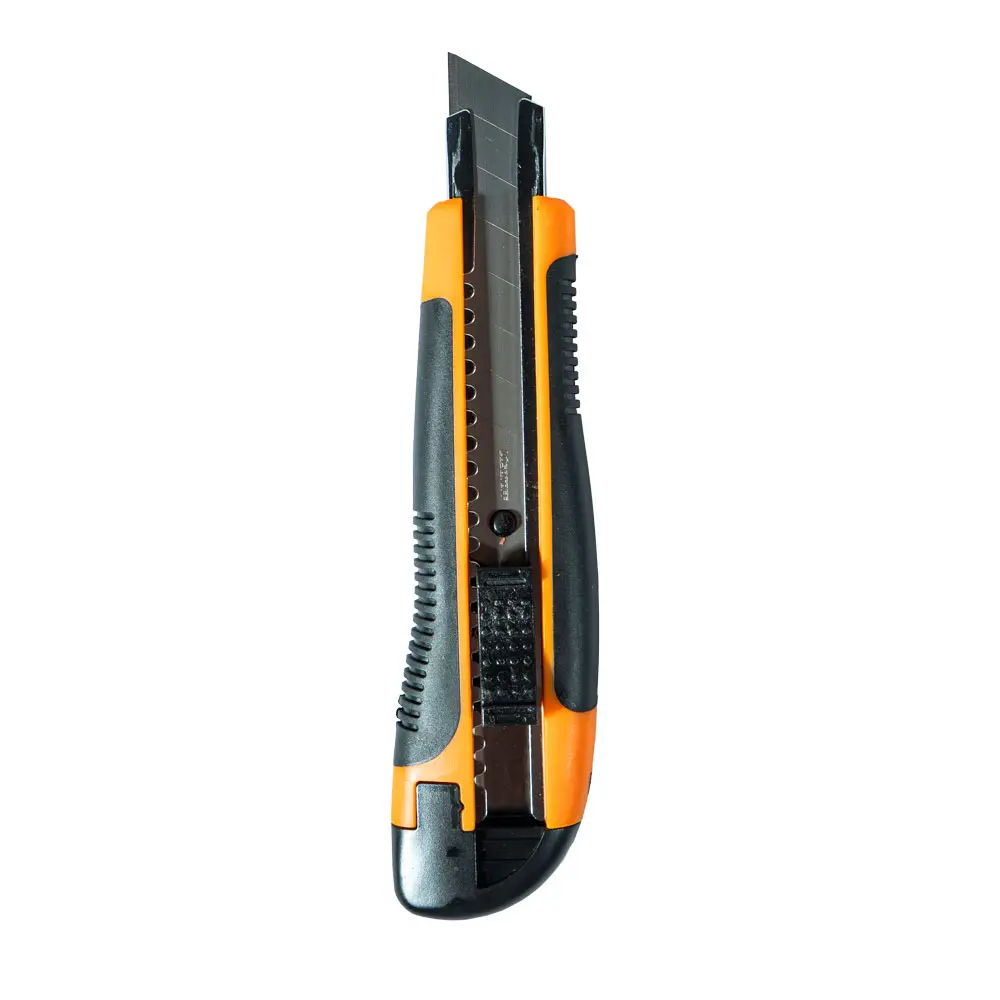 Cutter plástico 18mm cuchilla SK5 c-goma L7454 LUSQTOFF