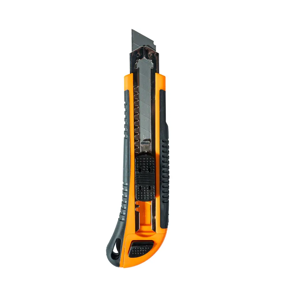 Cutter guía metálica 18mm +3 cuchillas SK5 profesional L7456 LUSQTOFF